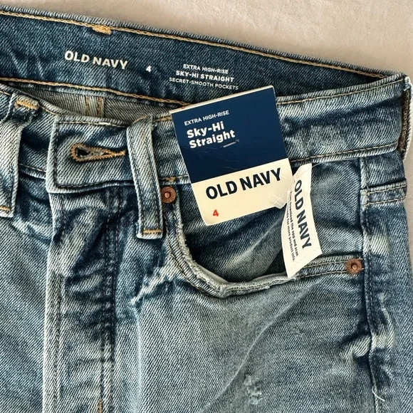 Old Navy Jeans - Picture 4 of 6